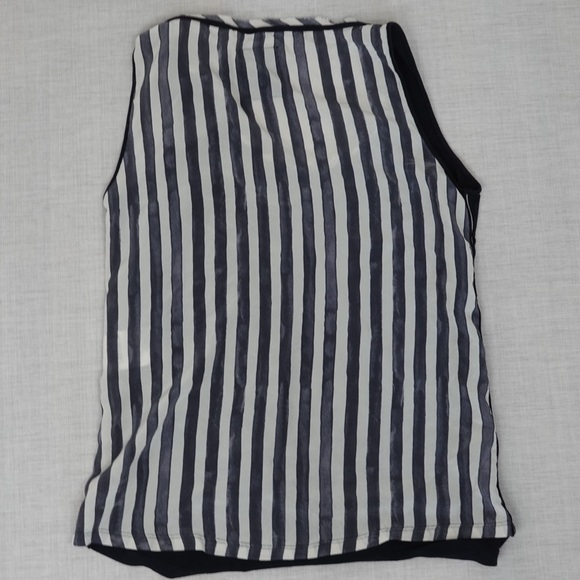 Marc Cain Cotton and Silk top Size 8 - Picture 3 of 7